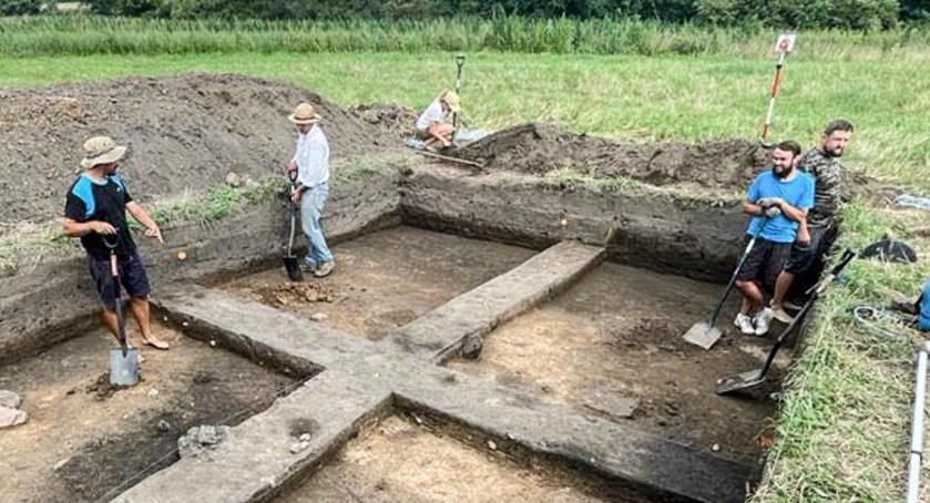 powiat , Wykopaliska Zaborowie odkryto blisko obiektów archeologicznych! - zdjęcie, fotografia