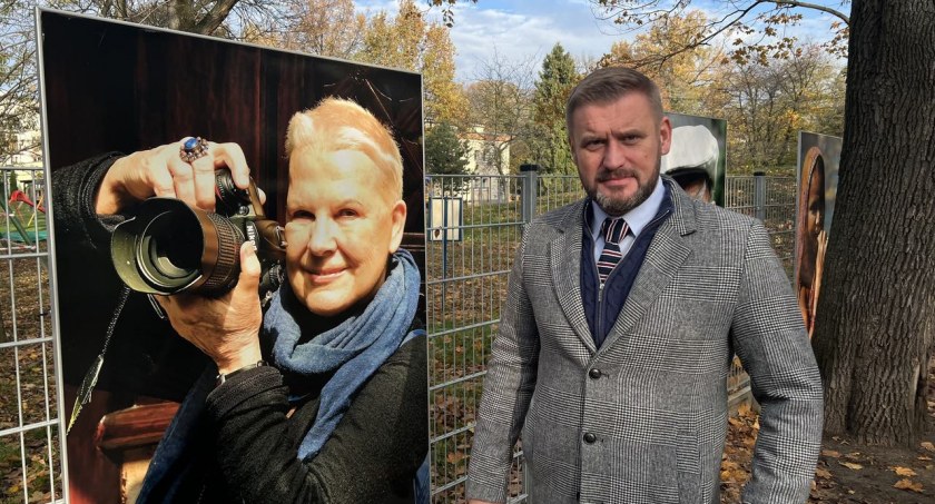 wystawy, Uśmiech Świata wystawa pruszkowskim Parku Kościuszki - zdjęcie, fotografia