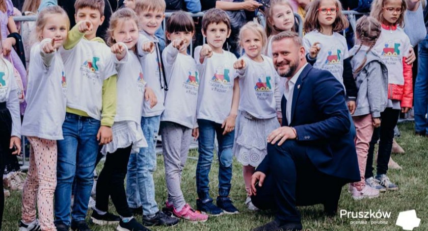 urzędy i administracja , Pruszków lubię! - zdjęcie, fotografia