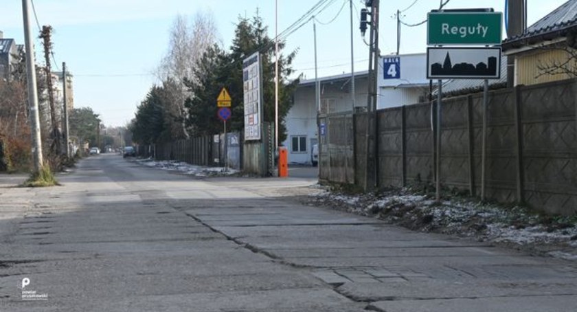 urzędy i administracja , Powiat Pruszkowski informuje - zdjęcie, fotografia