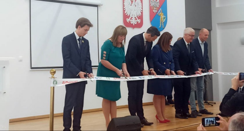 inwestycje, Otwarcie nowego budynku liceum Kościuszki - zdjęcie, fotografia