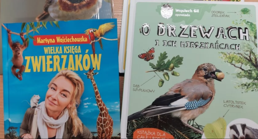 konkursy plebiscyty, Wyniki konkursu plastyczno ekologiczny uczniów Szkoły Podstawowej „Plakat zaprojektuję ptaków zapunktuję” Pruszkowie - zdjęcie, fotografia