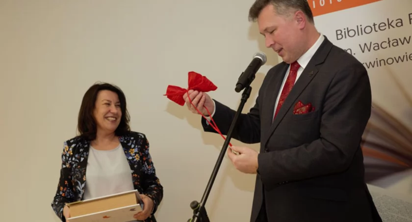inwestycje, Brwinowska biblioteka nareszcie - zdjęcie, fotografia