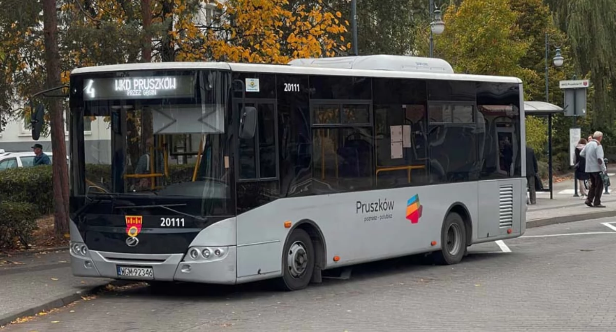 komunikacja, Pruszków Zmiany komunikacji sierpnia - zdjęcie, fotografia