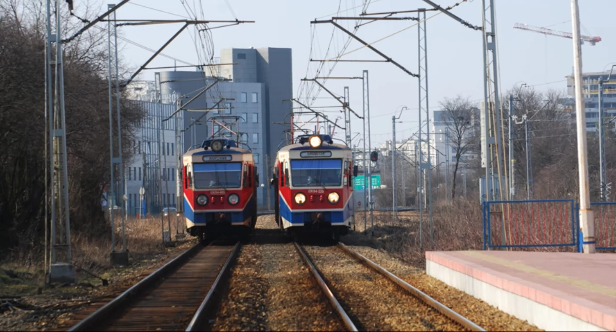 komunikacja, KOMUNIKAT SPRAWIE ORGANIZACJI RUCHU POCIĄGÓW LINII - zdjęcie, fotografia