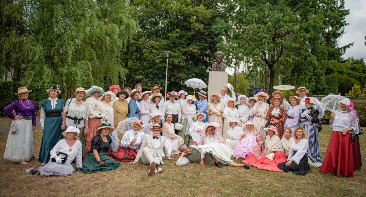 historia, Komorowskie - zdjęcie, fotografia