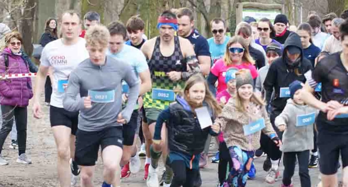 biegi, „Sportowych Kotów” Pruszkowie uczestników - zdjęcie, fotografia