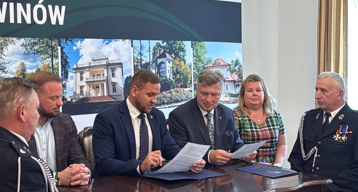 inwestycje, Dofinasowanie strażaków Biskupice Moszna - zdjęcie, fotografia