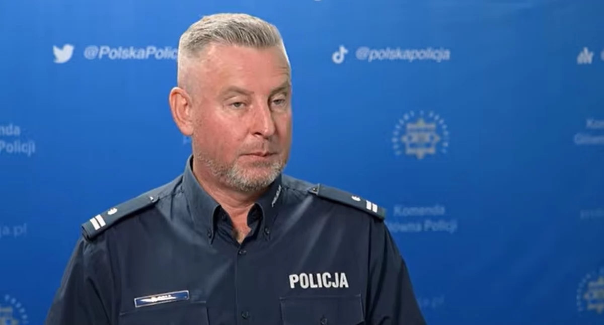 bezpieczeństwo, Pierwsze efekty nowych przepisów widoczne drogach Coraz więcej dzieci jeździ rowerach hulajnogach kaskach - zdjęcie, fotografia