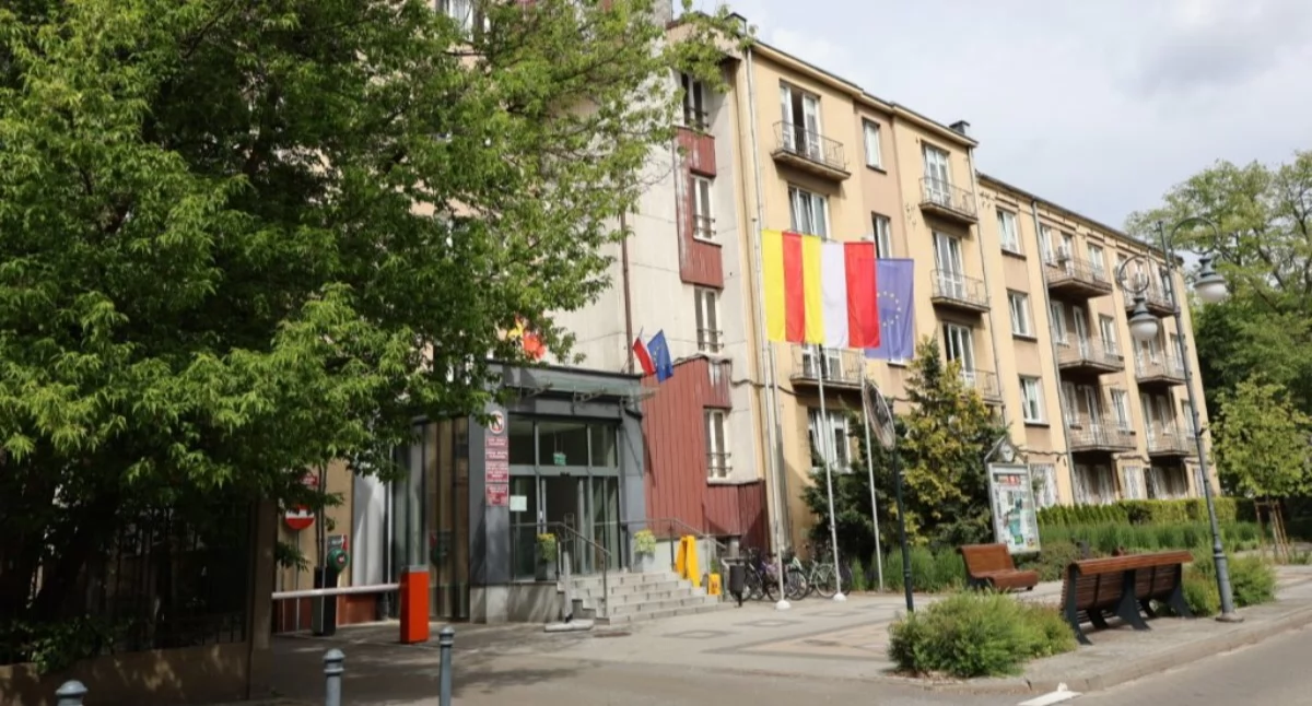 urzędy i administracja , Nagroda Zgłoś osoby instytucje zasłużone Pruszkowa - zdjęcie, fotografia
