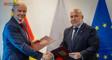 Nowoczesne oświetlenie uliczne w Pruszkowie. Podpisano umowę
